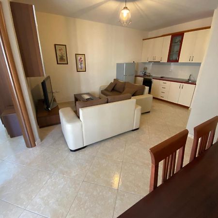 Apartamente Oslo Vlorë Εξωτερικό φωτογραφία