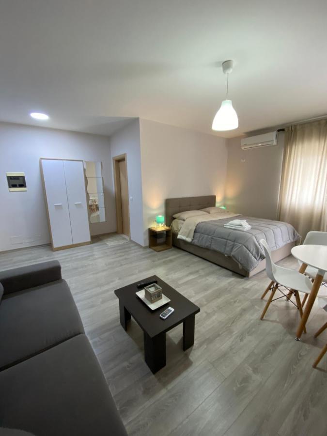 Apartamente Oslo Vlorë Εξωτερικό φωτογραφία