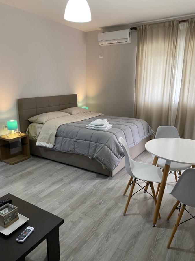 Apartamente Oslo Vlorë Εξωτερικό φωτογραφία