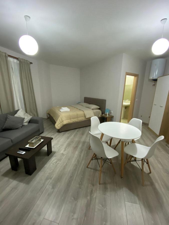 Apartamente Oslo Vlorë Εξωτερικό φωτογραφία