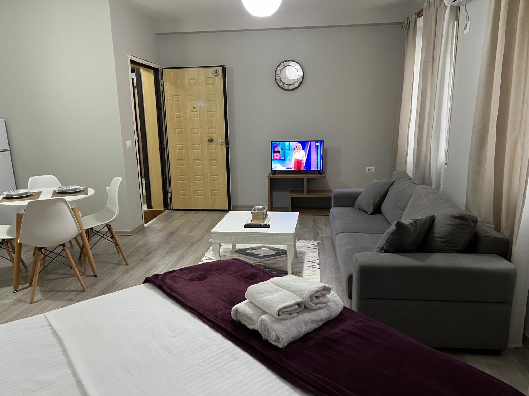 Apartamente Oslo Vlorë Εξωτερικό φωτογραφία