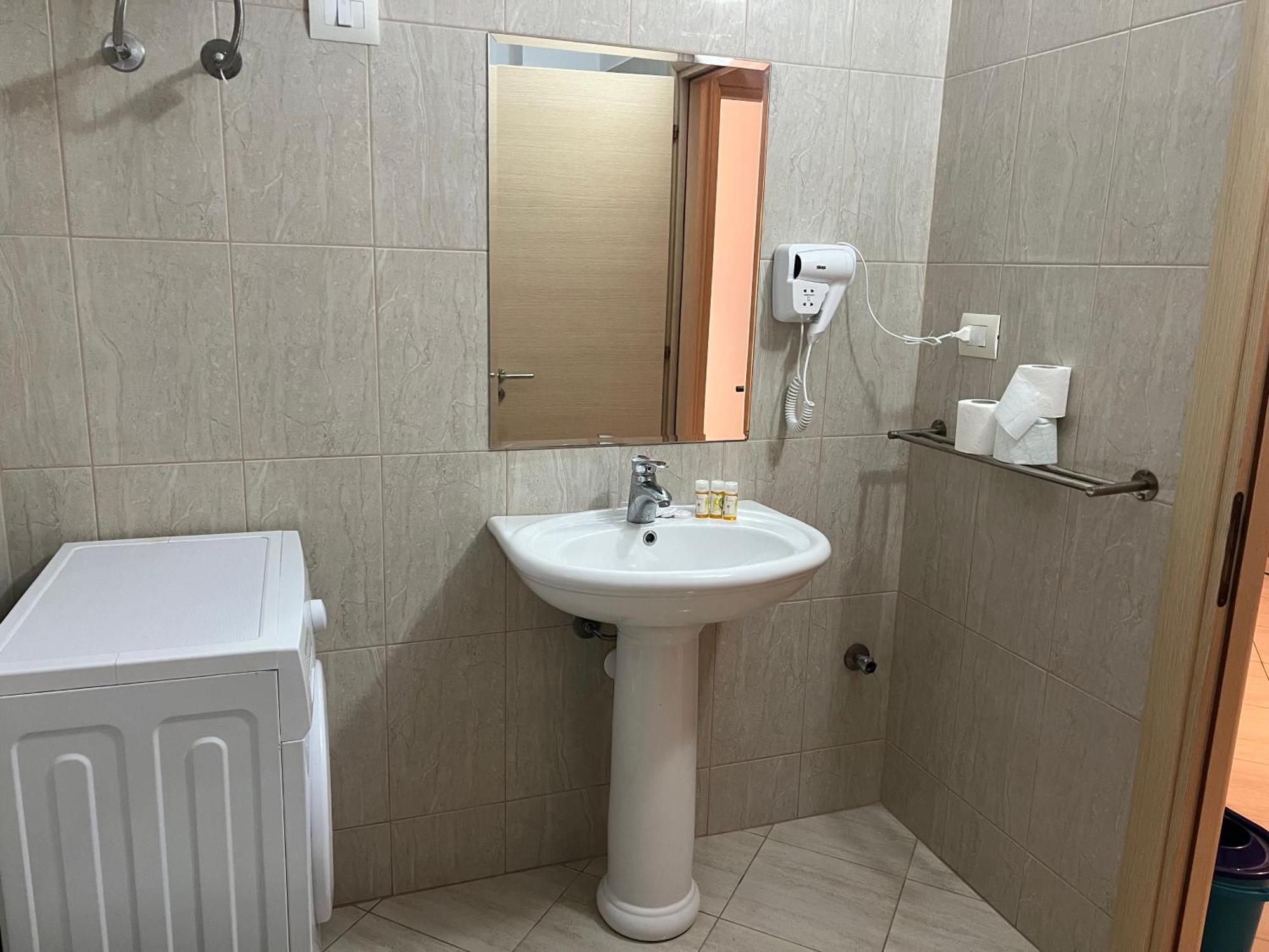 Apartamente Oslo Vlorë Εξωτερικό φωτογραφία